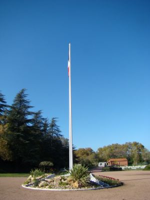 01 Nécropole de La Doua - Villeurbanne (69)
Copyright Frania
