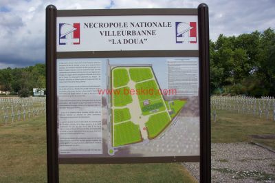 02 Nécropole de la Doua
Copyright Frania
