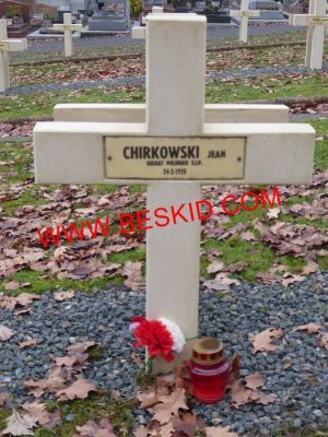 CHIRKOWSKI Jean
Cimetière communal Briis-sous-Forges (91)
Soldat
Régiment Infanterie Polonais
Décès 24.02.1920
Hôpital Bligny VR 67
Briis-sous-Forges (91)
Copyright photo Szczap
Copyright Frania
