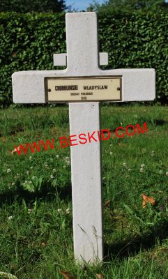 CHUDOLINSKI Wladyslaw
Décès 1940 Villing (57)
Inhumation 17.05.1964 - Tombe 3
Armée Polonaise
copyright Frania 
