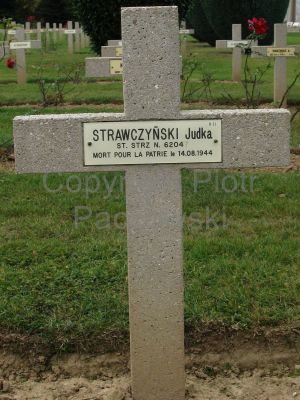 STRAWCZYNSKI Judka
- 38 ans -
Né 18.08.1905 Kielce Swietokrzyskie
Décès 14.08.1944 Saint-Aignan-de-Cramesnil (14)
Matricule 6204
1ère Division Blindée Polonaise
Bataillon Tirailleurs
Caporal Tireur
Tombe 11 - Carré II - Rang D
copyright photo Piotr Packowski
copyright Frania
